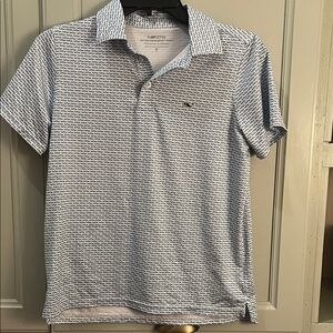 Vineyard Vines White and Blue Polo Shirt boys medium